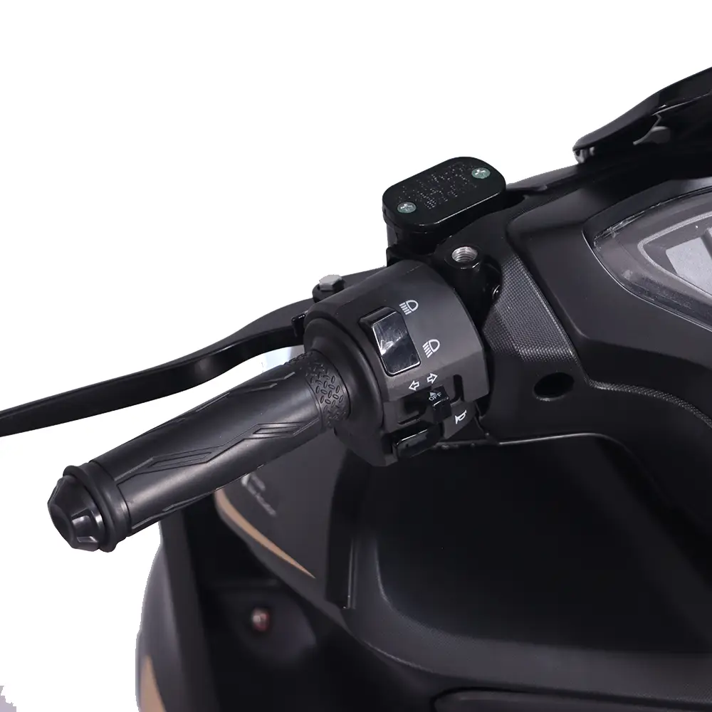 موتور سیکلت نیرو موتور طرح آیروکس R155cc
